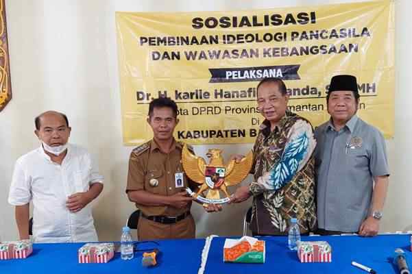 Jelaskan peran pancasila dalam menjaga keberagaman bangsa indonesia