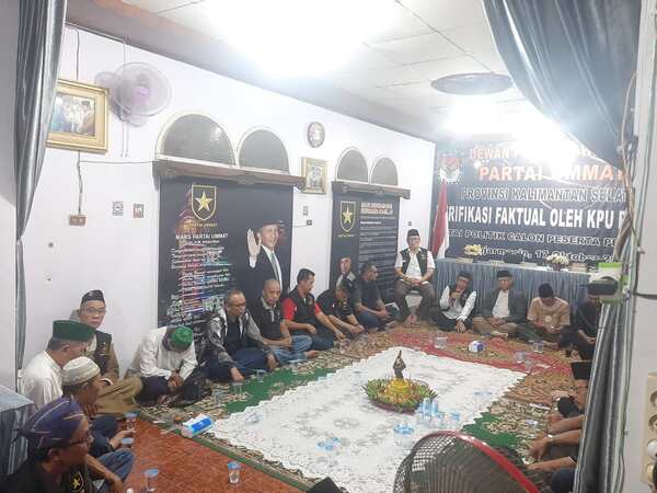 Partai Ummat Menggelar Syukuran (foto:hamdani)