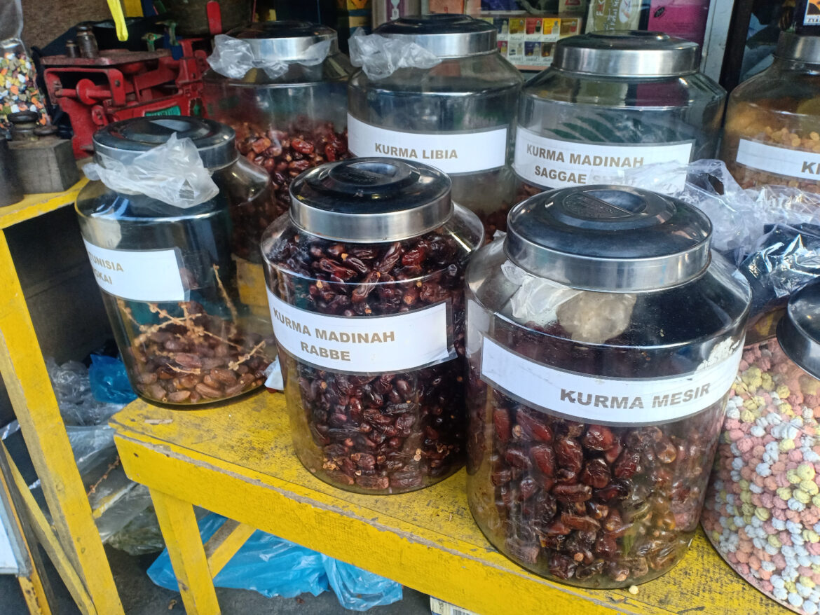 Buah Kurma tak Pernah Ketinggalan di Saat Ramadan dan Idul Fitri