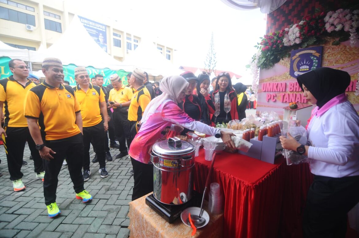 Polda Kalsel Gelar Bazar UMKM dan Olahraga Bersama (Foto: Istimewa)