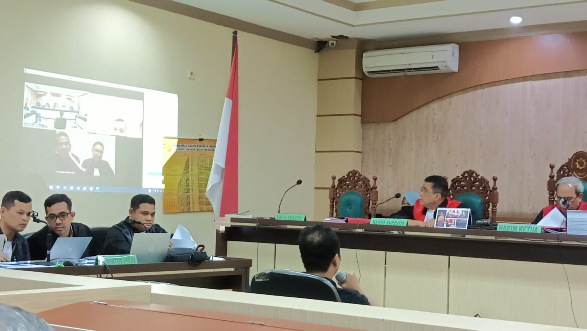 SUASANA sidang Tindak Pidana Pencucian Uang (TPPU) Bupati HST periode 2016-2021 Abdul Latif di Pengadilan Tipikor Banjarmasin, Rabu (8/3/2023).(foto: fila-brt)