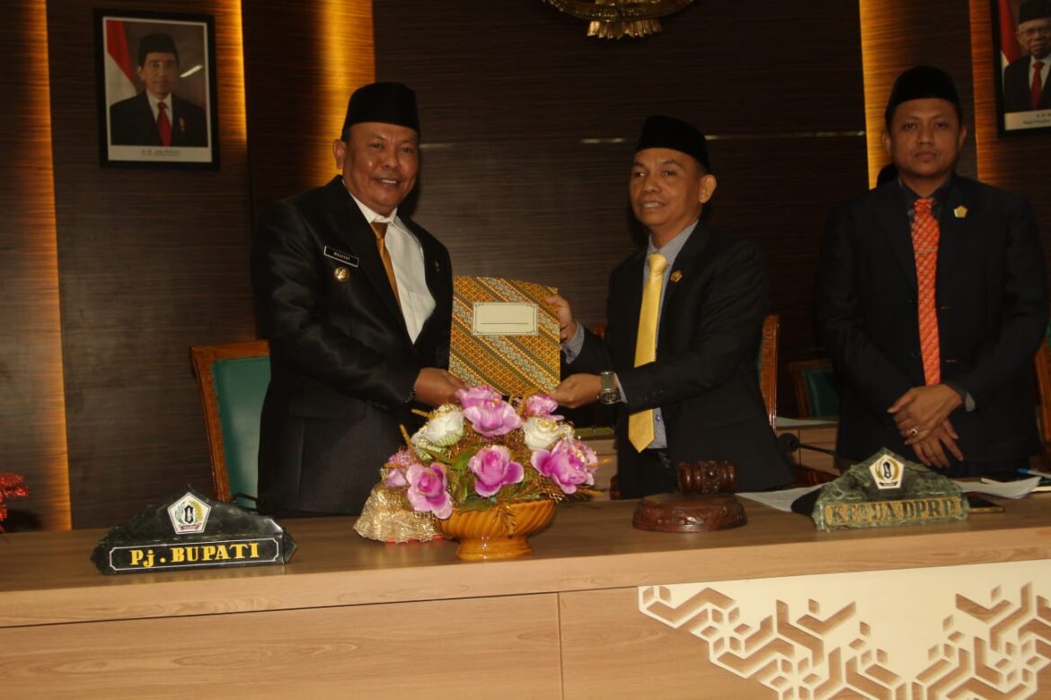Rekomendasi DPRD Batola Berikan Sejumlah Catatan Terhadap LKPj Bupati