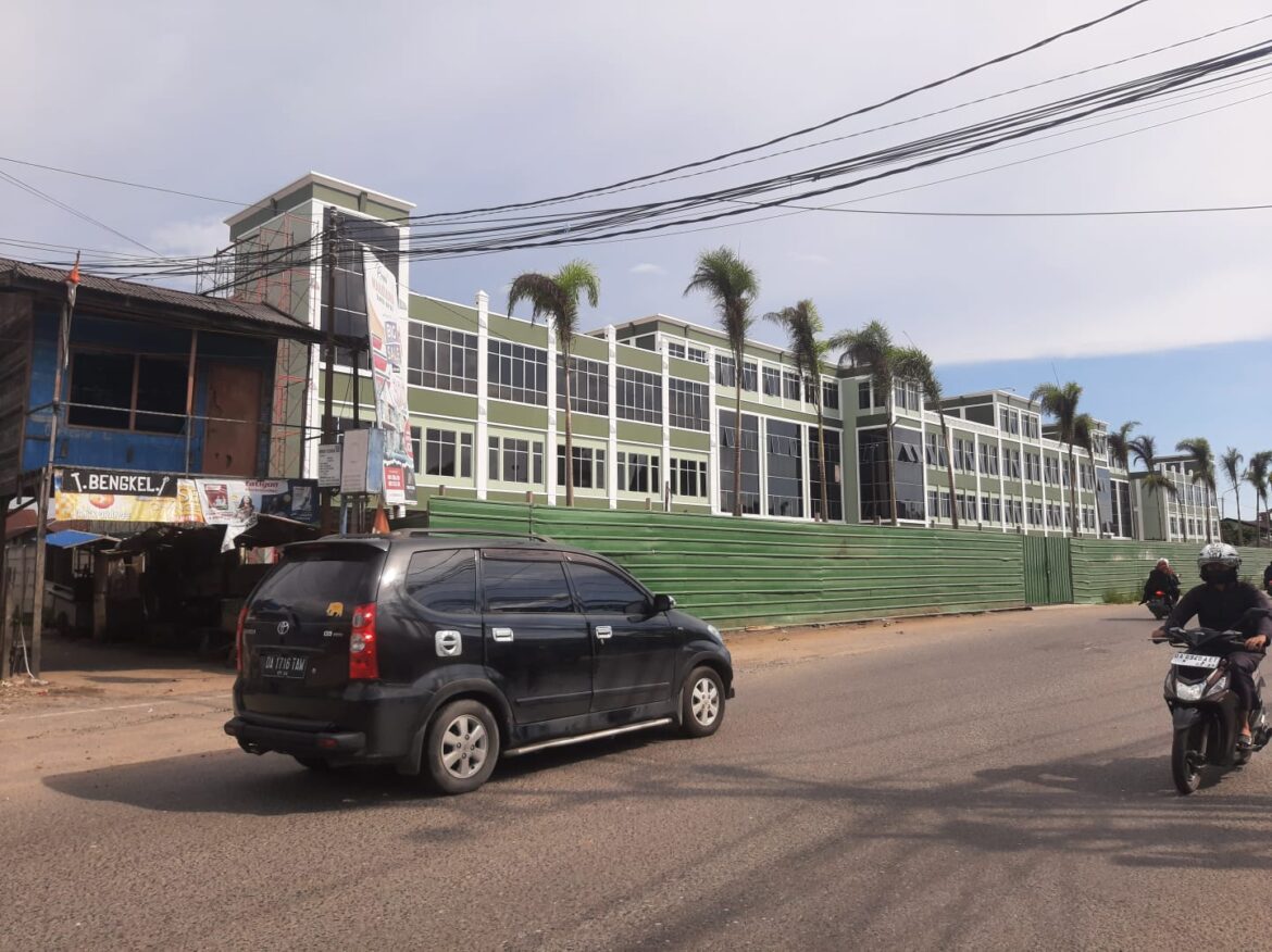 Kondisi di jalanan Kota Banjarmasin.