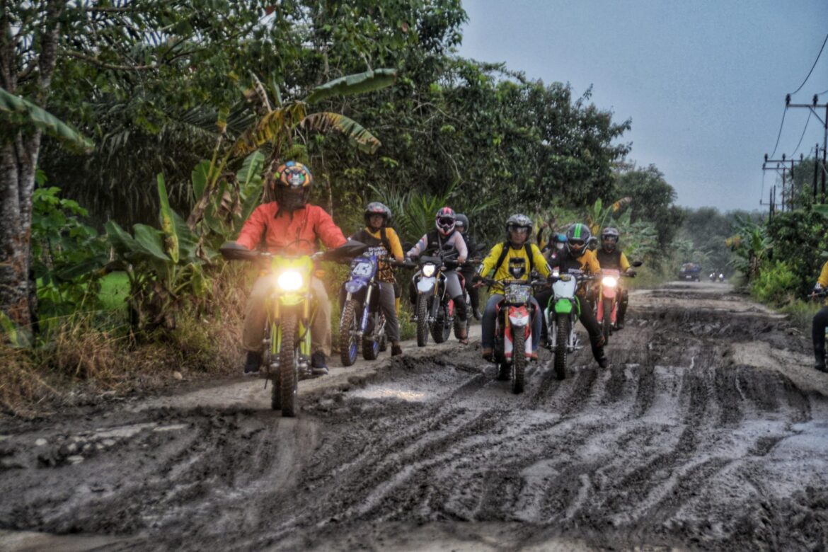 Pj Bupati Batola Lapor Kerusakan Jalan, Gubernur Kalsel Bergerak Cepat Merespon