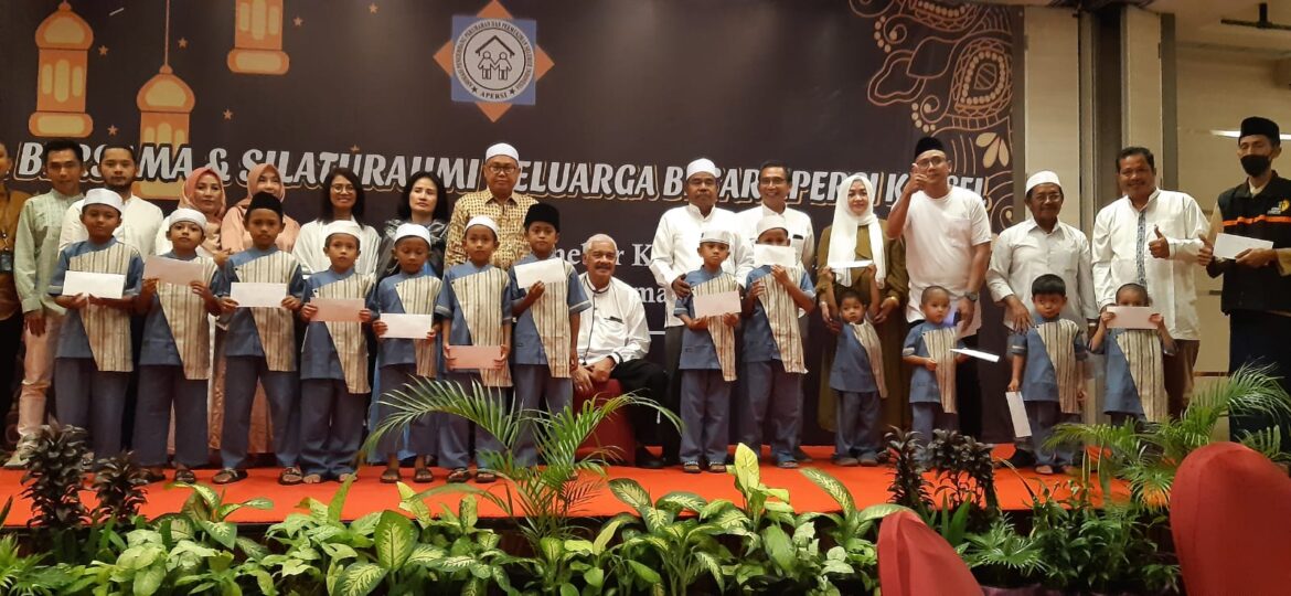 Spirit untuk Menebar Kebaikan, Apersi Kalsel bersama Anak Panti Asuhan di Hotel Fugo Banjarmasin (foto:istimewa)