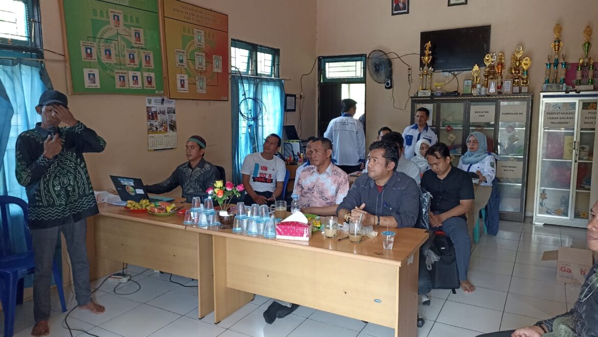 Tim Penilai BUMDesa Tingkat Provinsi Kalsel Tahun 2023 ketika berada di BUMDesa Rakat Mufakat, Desa Pandak Daun, Kecamatan Daha Utara, Kabupaten Hulu Sungai Selatan, Sabtu (20/5/2023).(foto : dok.younkfariady)