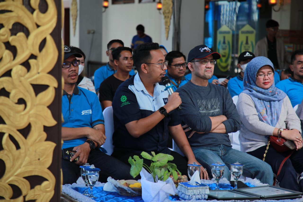 Dengar pendapat buruh di Balai Kota Banjarmsin.