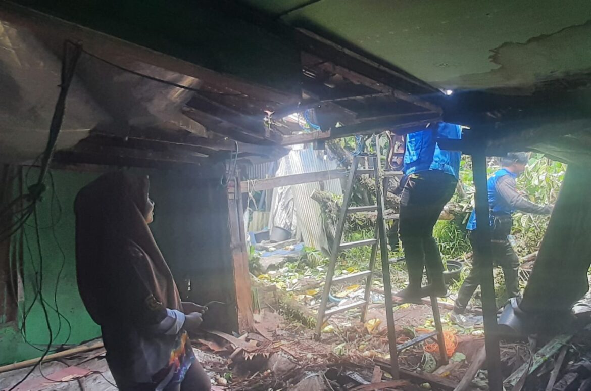 Kondisi rumah tidak layak huni di Banjarmasin Barat.