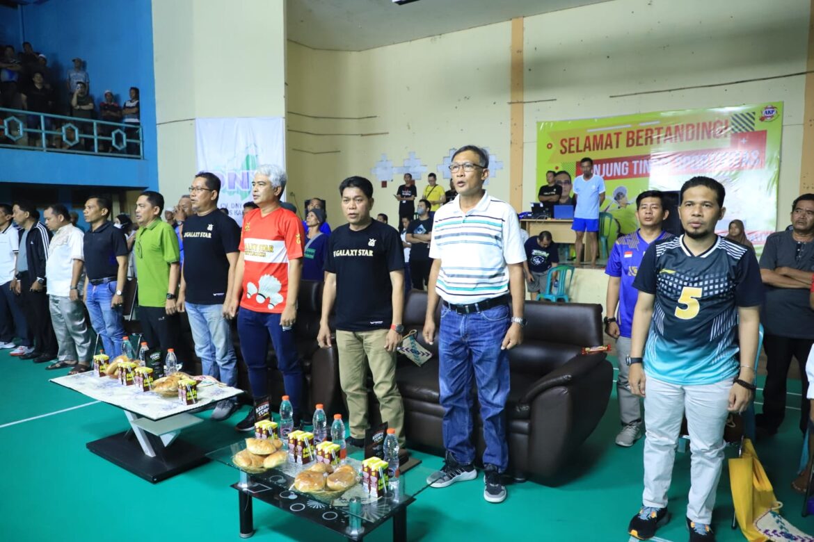 Laga final Galaxy Star Amuntai Open Tahun 2023 yang dihelat di Gedung Raga Buana GOR Pangeran Suryanata Kabupaten HSU.(foto : marfai/brt)