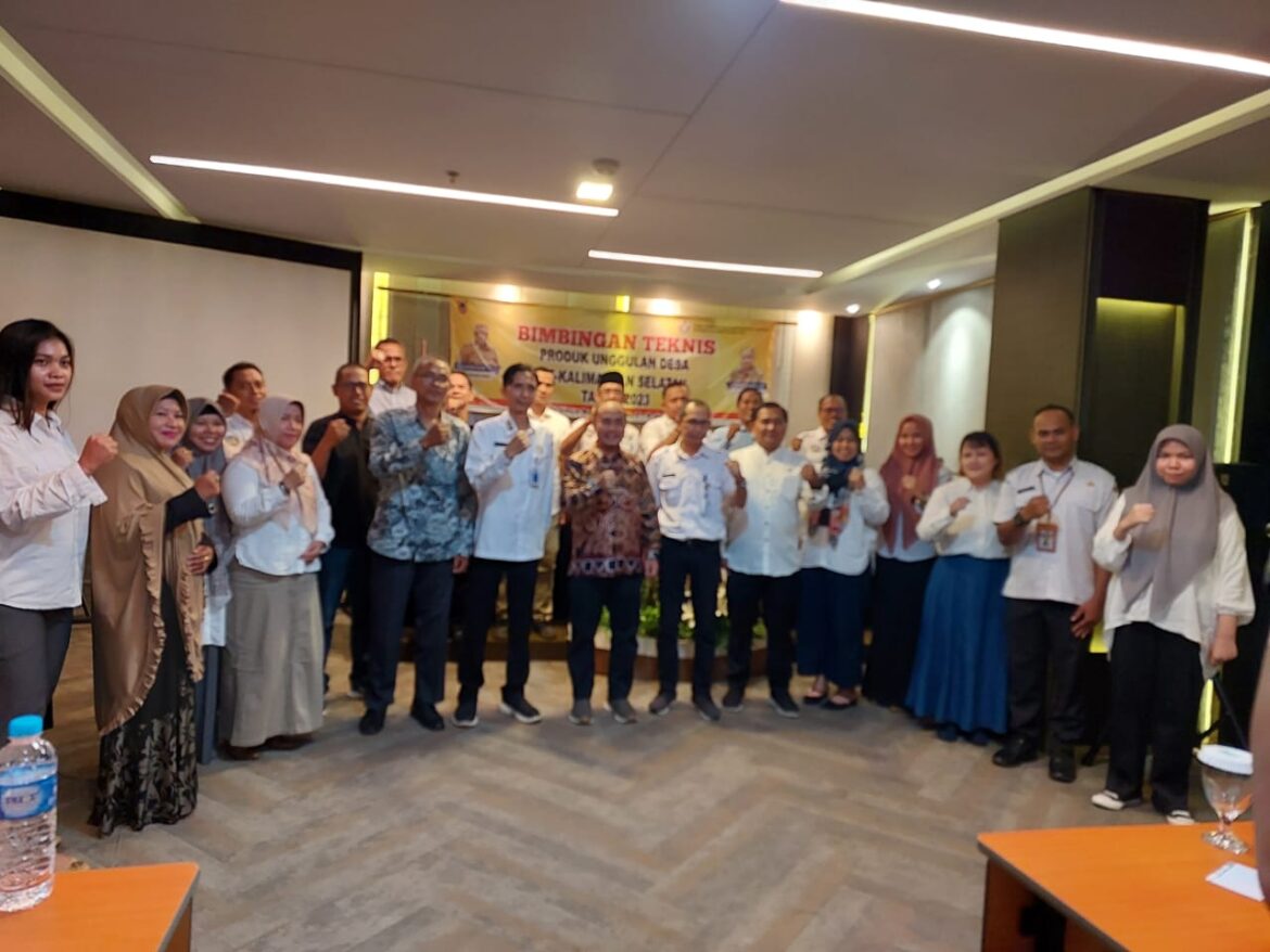 Bimtek Produk Unggulan Desa di salah satu hotel di Jalan H  Djok Mentaya, Rabu (7/6) sore. (Foto:tya/brt)