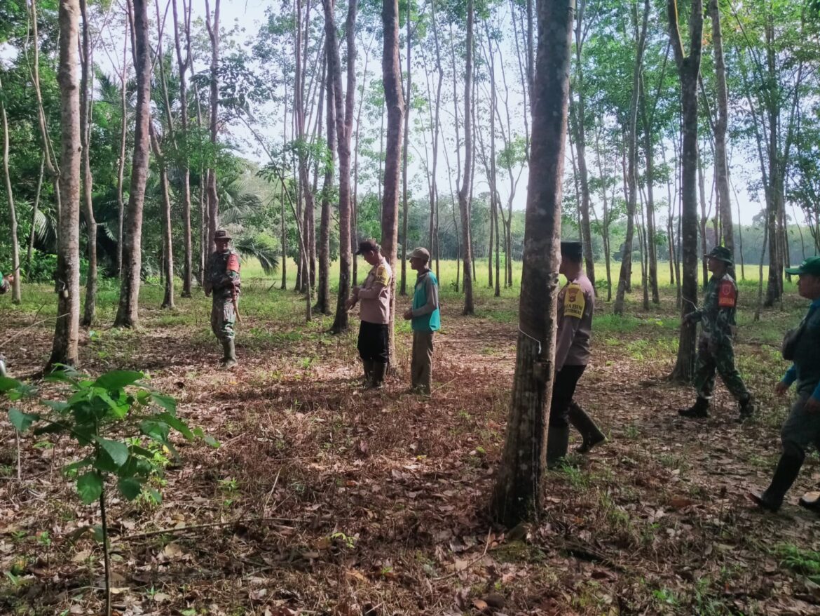 Cegah Karhutla, Personel TNI-Polri dan Warga Masyarakat Gelar Patroli Gabungan