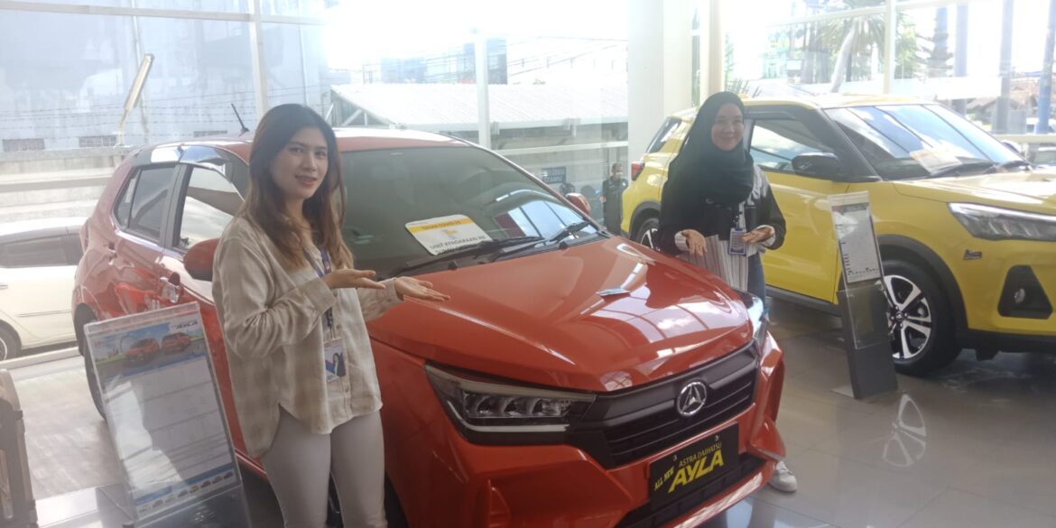 Astra Daihatsu Banjarmasin Setia Melayani Customer dalam pembelian dan service (foto:afdi)