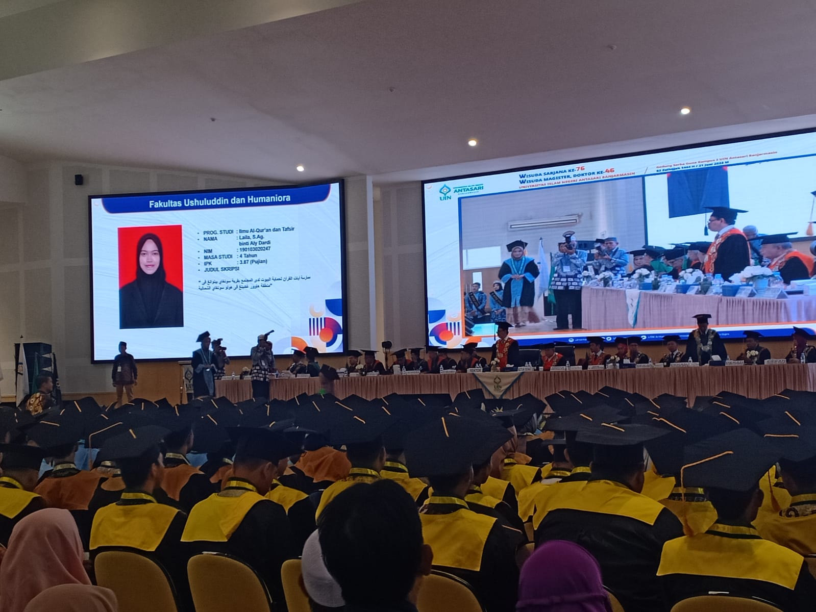 Banyaknya wisudawan dan wisudawati yang mendapat Predikat Pujian, dan Sidang Senat Terbuka Wisuda Sarjana ke-76, Magister dan Doktor ke-46 (foto:istimewa)