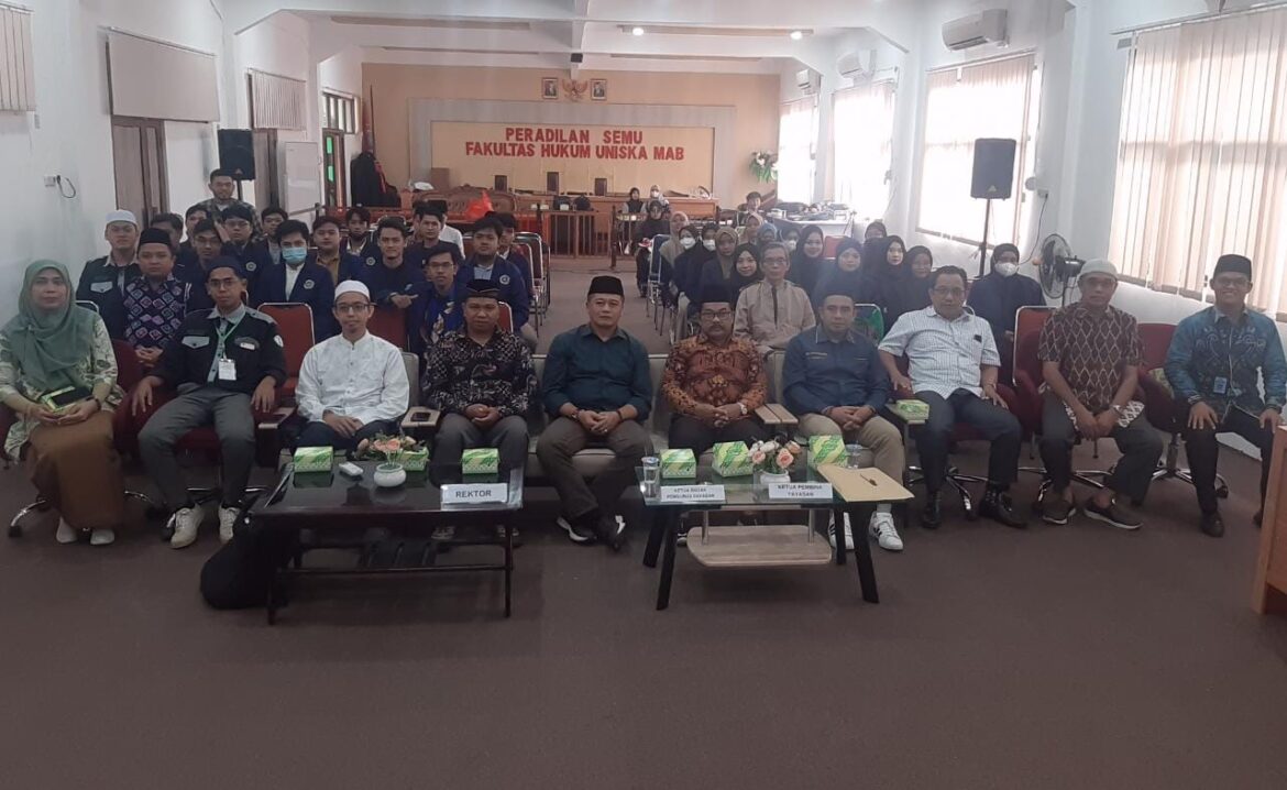 Jajaran Rektorat Uniska dan mahasiswa Uniska peserta MTQ Uniska.
