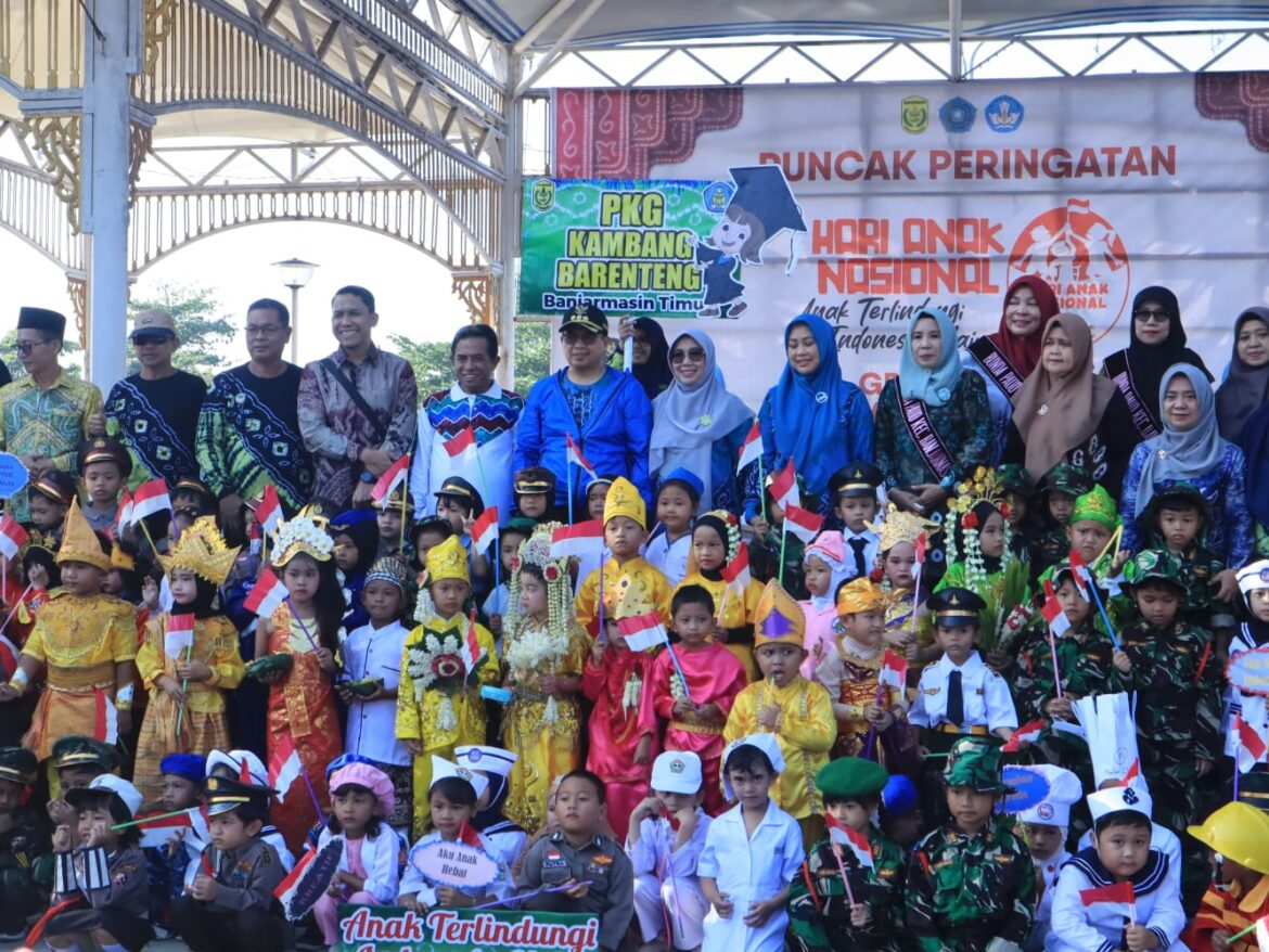Puncak peringatan Hari Anak Nasional di Banjarmasin.