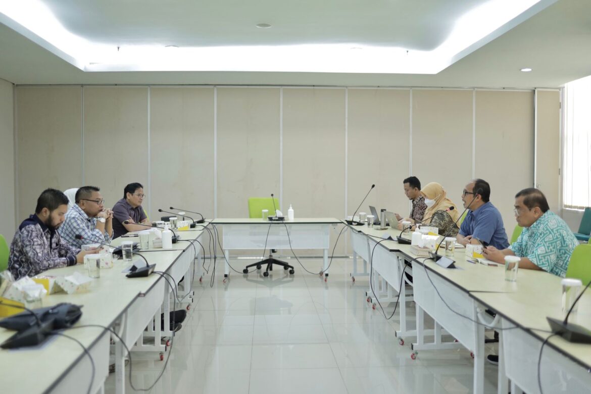 Rombongan Komisi IV DPRD Provinsi Kalsel melaksanakan konsultasi ke Kementerian Pemberdayaan Perempuan dan Perlindungan Anak Republik Indonesia di Jakarta.(foto : humasdprdkalsel)