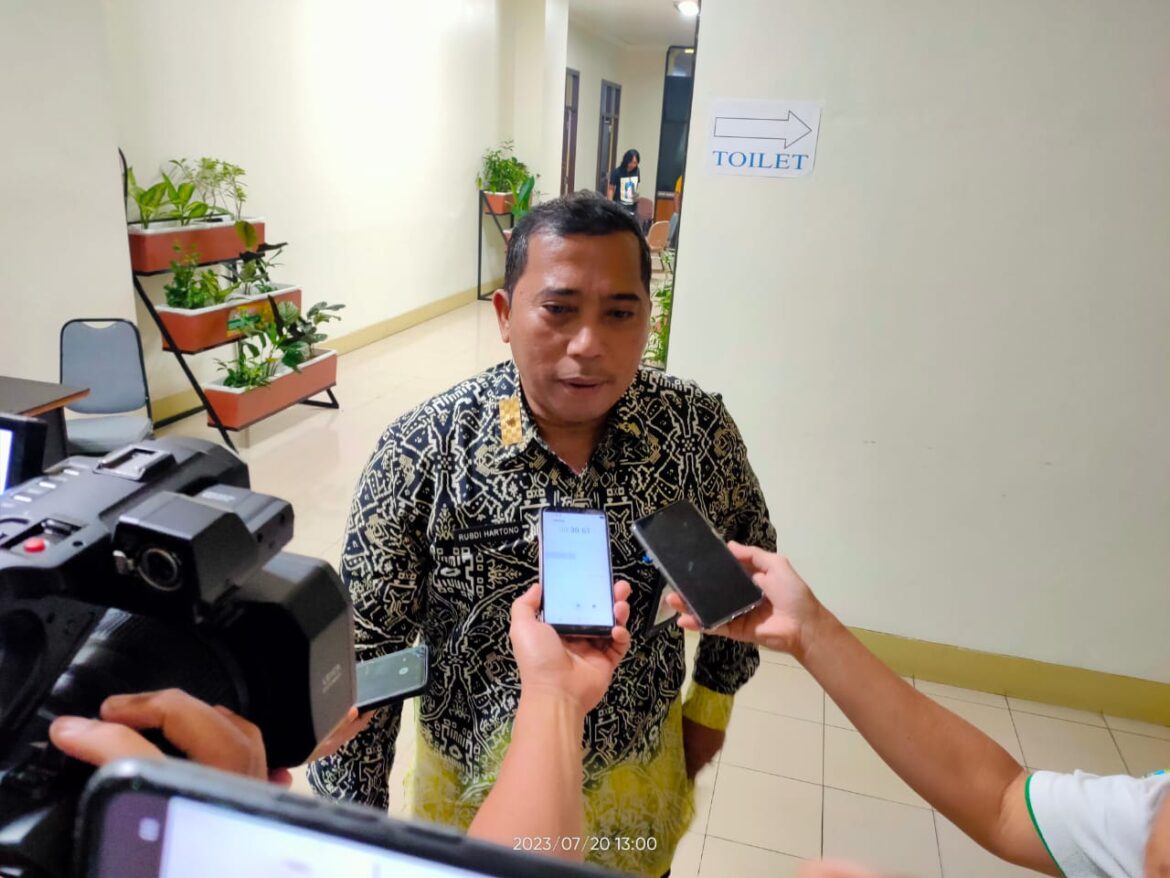 Kepala Dinas Kelautan dan Perikanan Provinsi Kalsel Rusdi Hartono.(foto : sophan/brt)
