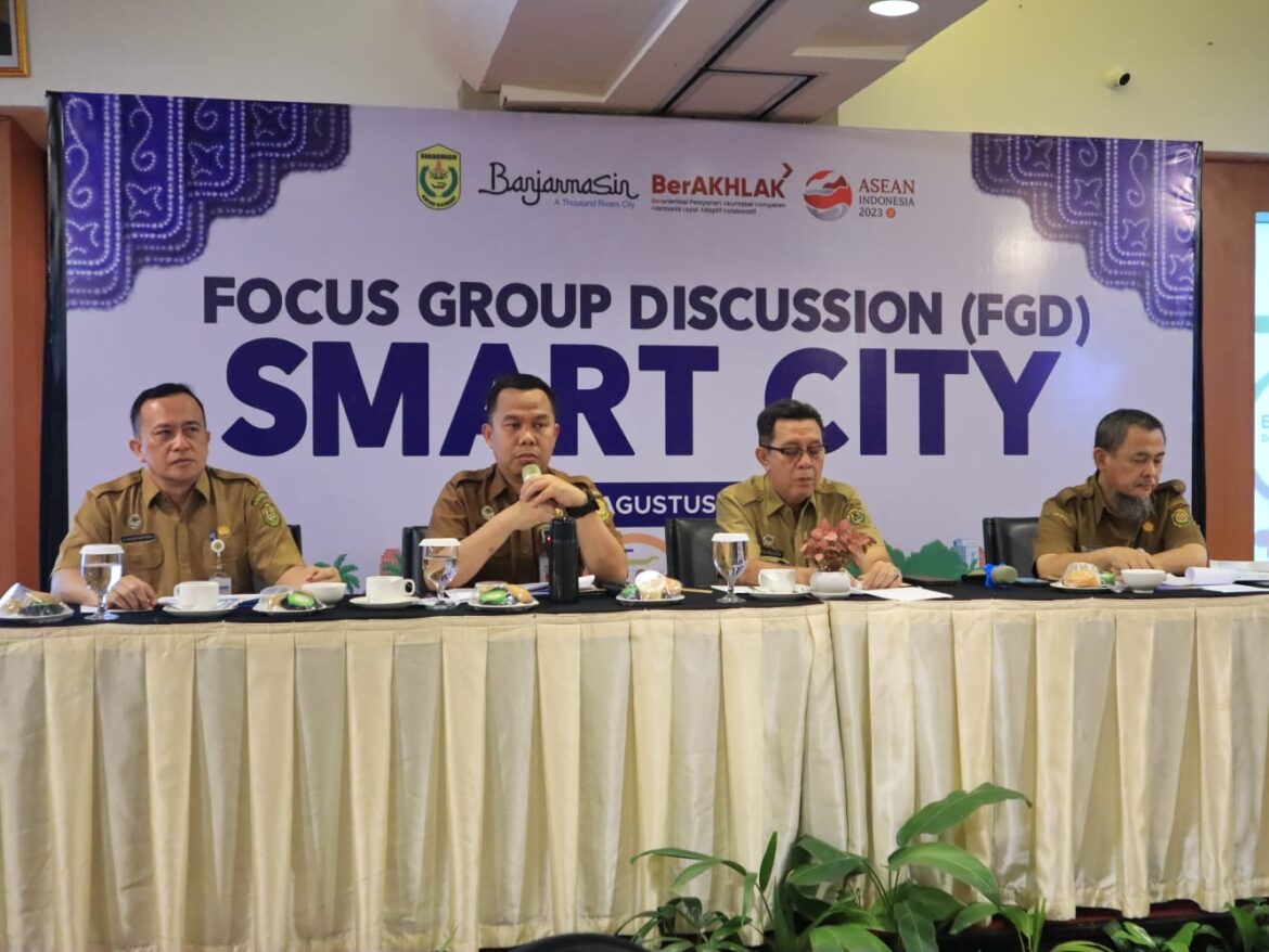 Evaluasi program smart city Banjarmasin.