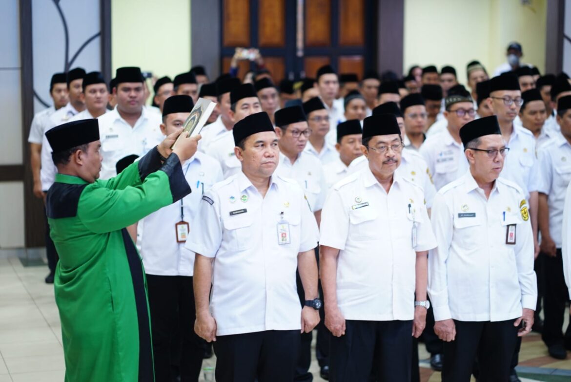 Pelantikan dan sumpah jabatan pada ASN dilingkup Pemkot Banjarmasin.