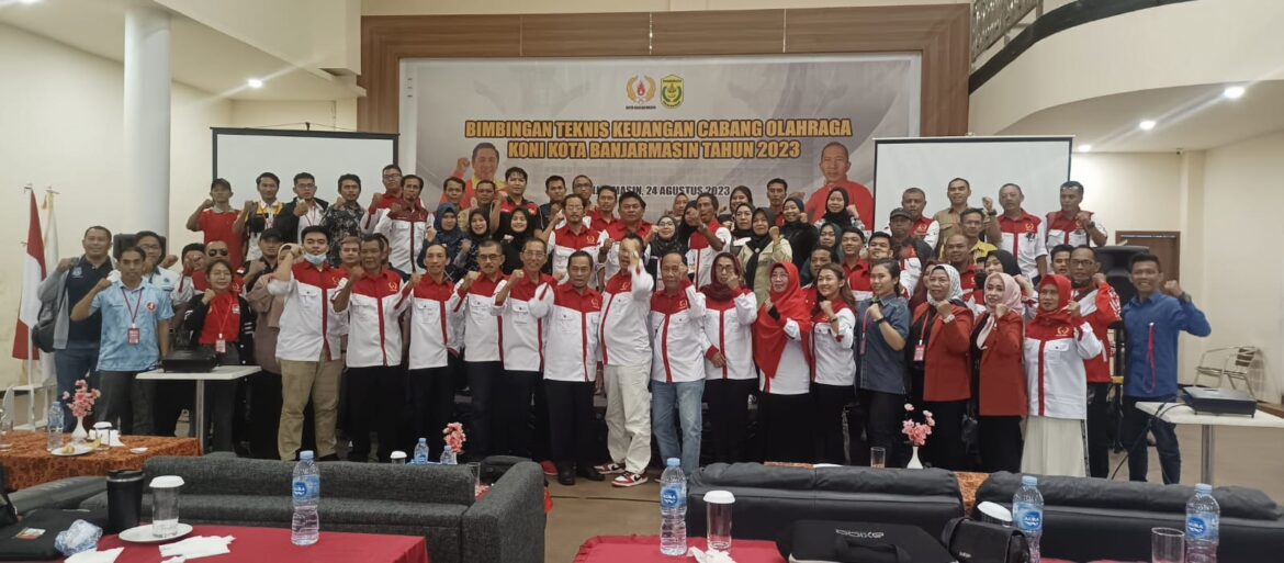 Kegiatan Bimtek yang dilaksanakan KONI Banjarmasin yang melibatkan seluruh cabang olahraga, Kamis (24/8/2023) di Hotel 88, Jalan Lambung Mangkurat Banjarmasin. (foto: Tolah/brt)