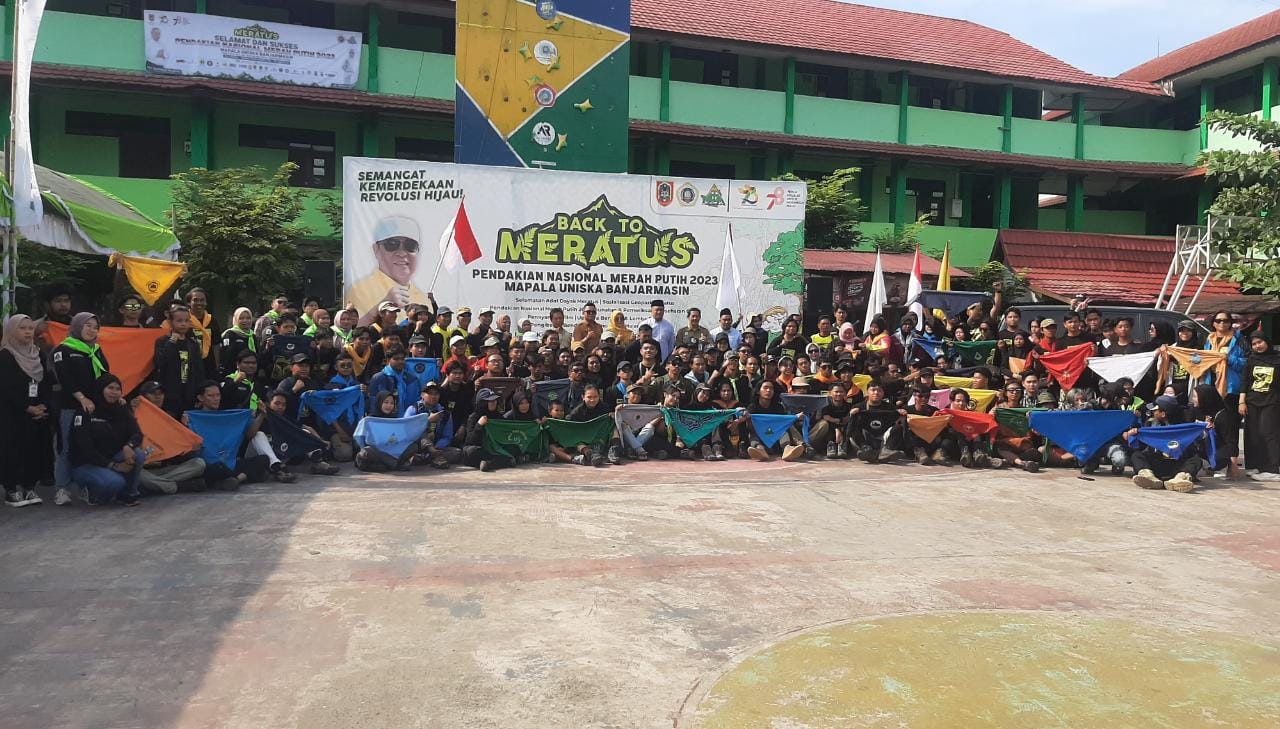 123 peserta Pendakian Nasional Merah Putih Mapala Uniska.