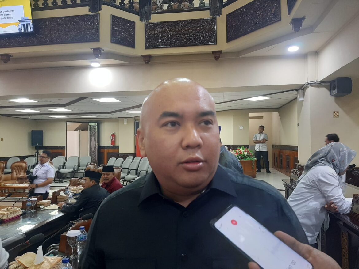 Sekretaris DPW Partai Nasdem Provinsi Kalsel H Akhmad Rozanie Himawan Nugraha.(foto : ist)