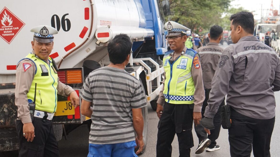 Tilang Puluhan Ranmor di Kota Banjarmasin