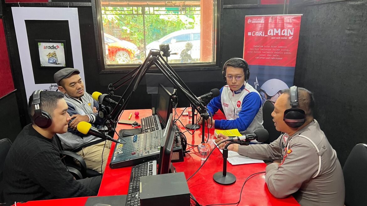 Kampanyekan aksi #Cari_Aman di iRadio Banjarmasin
