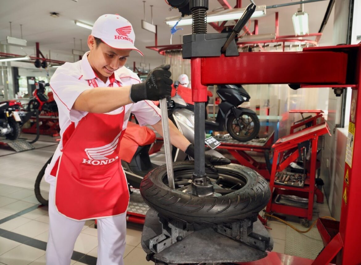 Tersedia Gratis Oli dan Perawatan 3 Tahun di Bengkel Resmi
