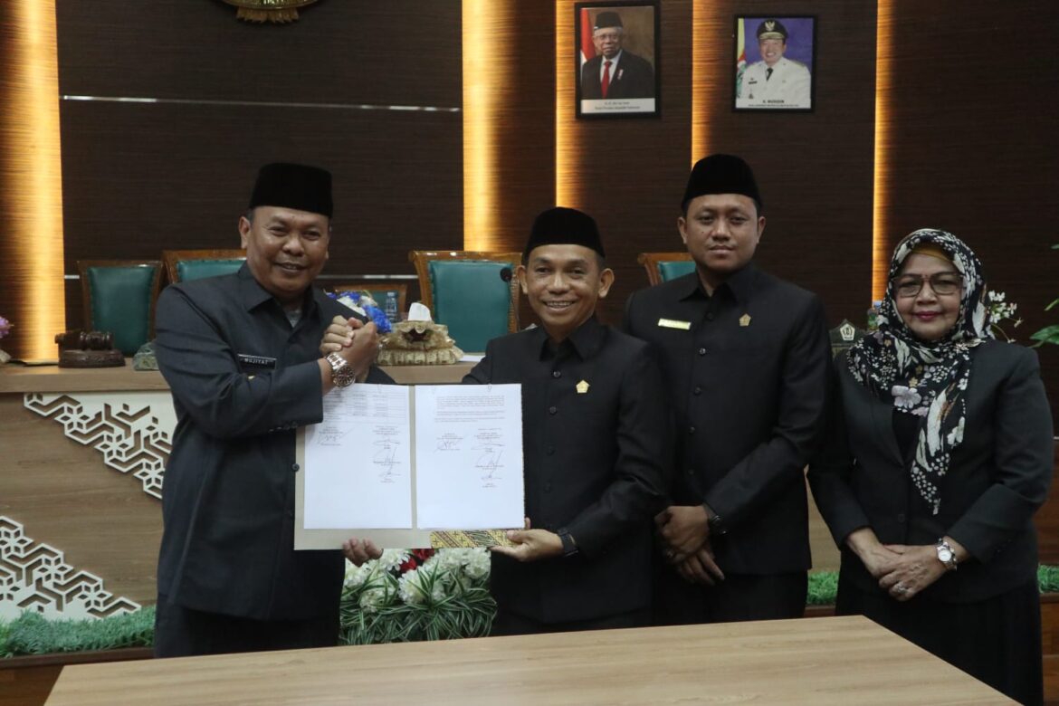 DPRD Kabupaten Barito Kuala (Batola) setuju terhadap Rancangan APBD 2023 menjadi Perda