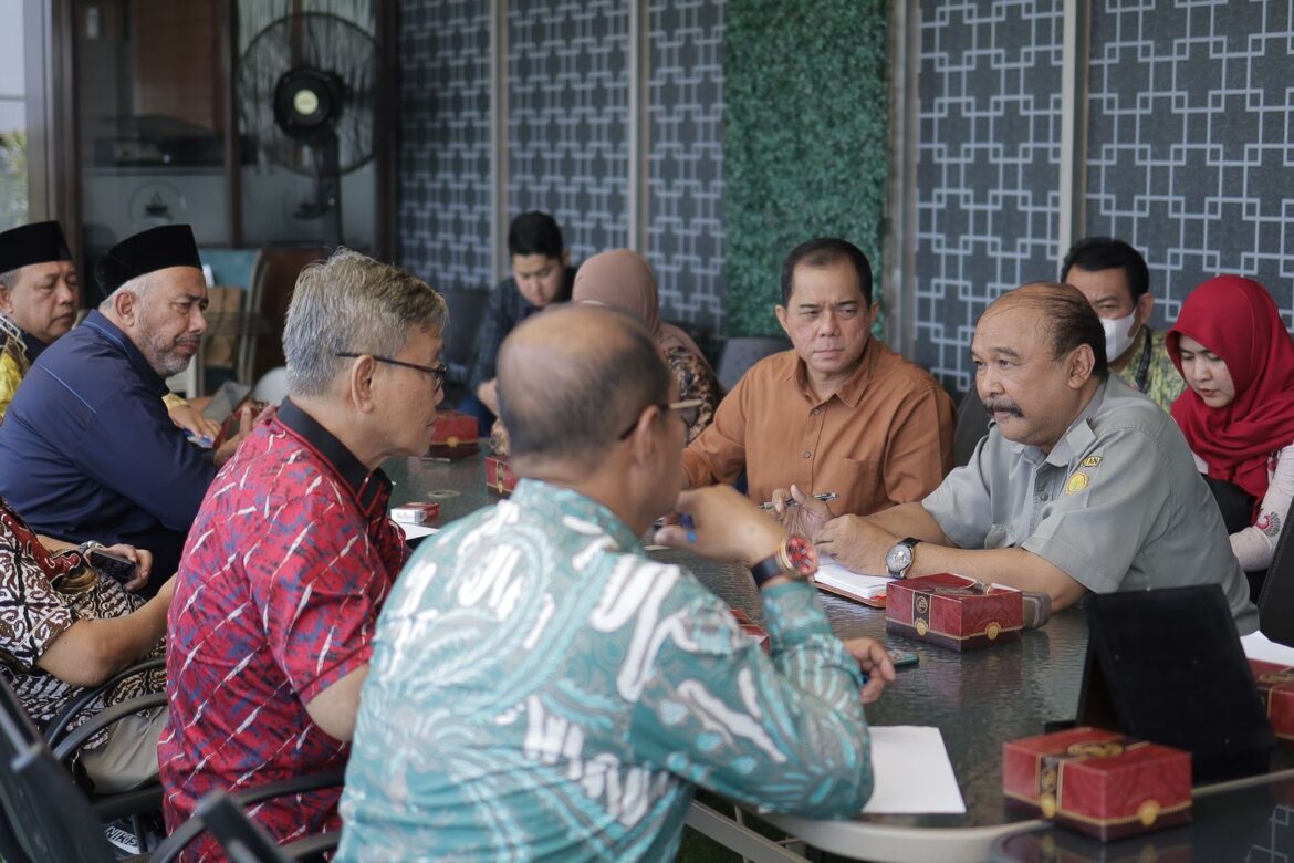 Rombongan Komisi II DPRD Provinsi Kalsel saat konsultasi ke Kementan RI di Jakarta terkait penerapan aplikasi I-PUBERS di Kalsel.(foto : humasdprdkalsel)
