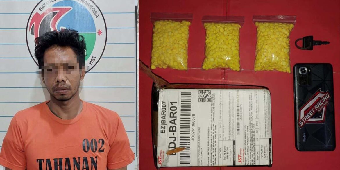 Foto tersangka dan beberapa barang bukti obat-obatan terlarang. (Foto Humas Polres HST)