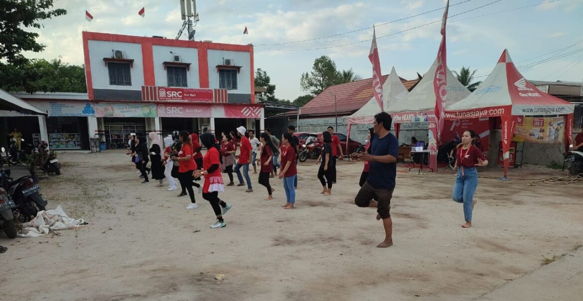 Senam Sehat Bersama dengan internal dealer dan warga sekitar