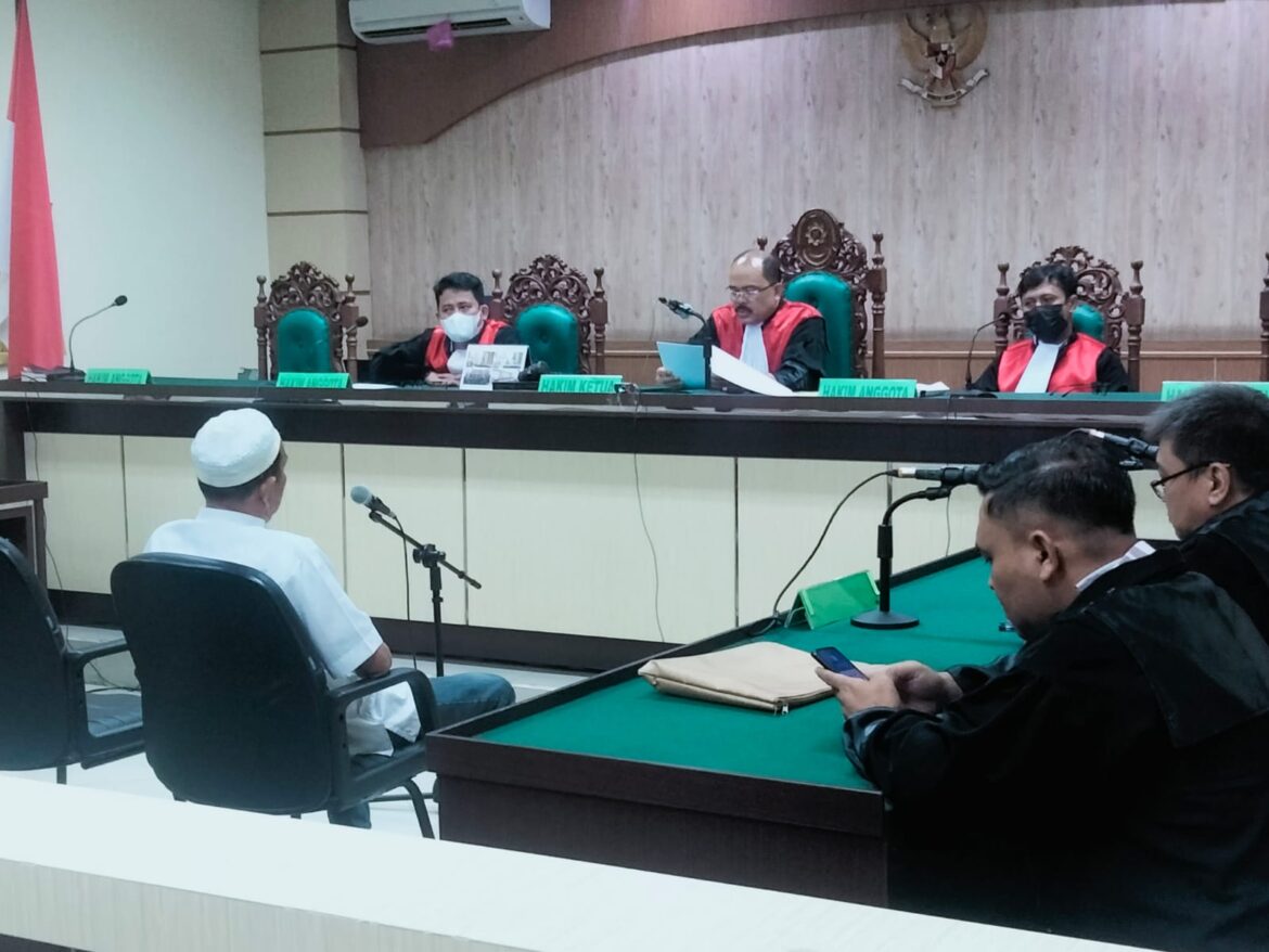 Suasana pembacaan putusan salah satu terdakwa ganti rugi lahan Bendungan Piani, mantan Kades Pepitak Jaya Sugiannor.