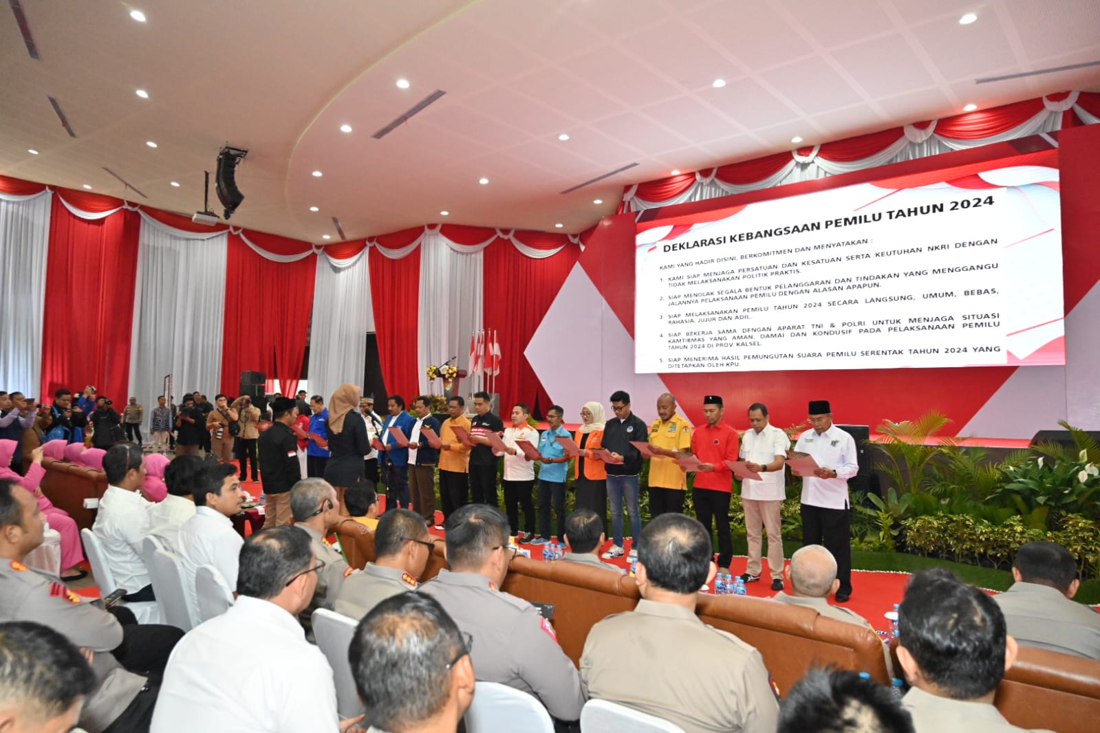Polda Kalsel Gelar Deklarasi Nasional Pemilu Damai 2024 di Banjarbaru