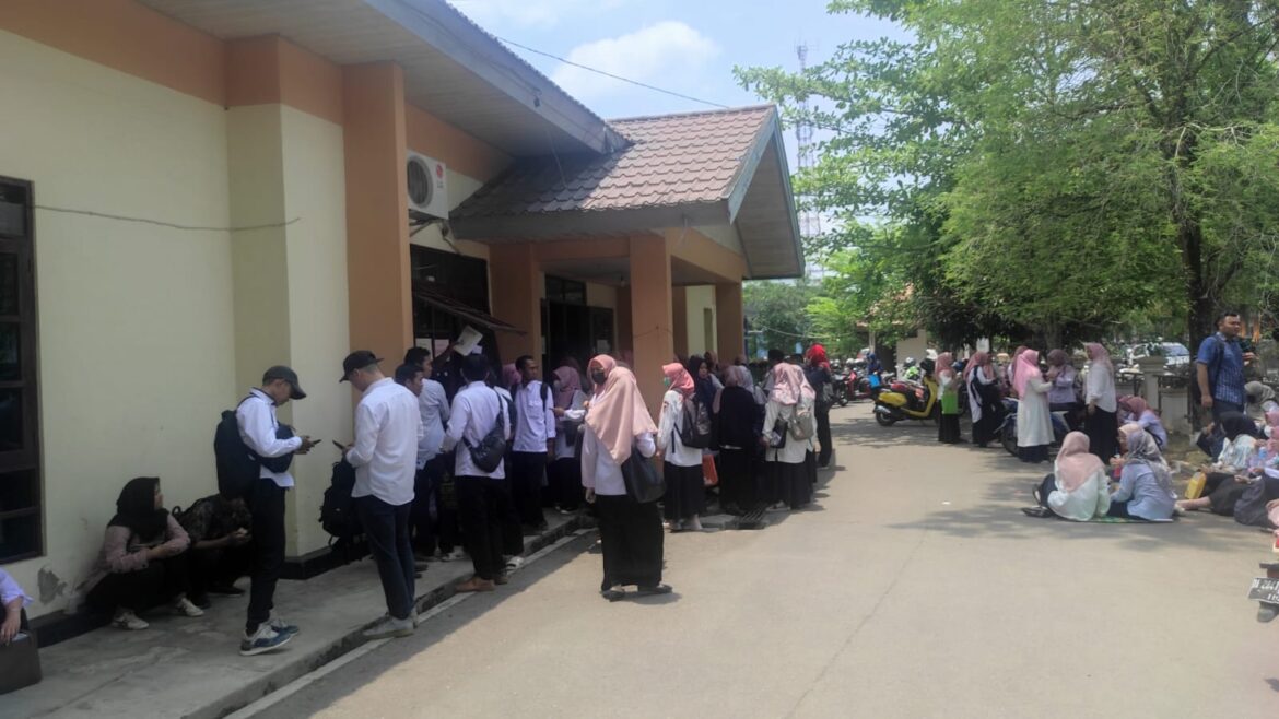 Para pelamar PPPK di Kabupaten HST.(foto : yufanata/brt)