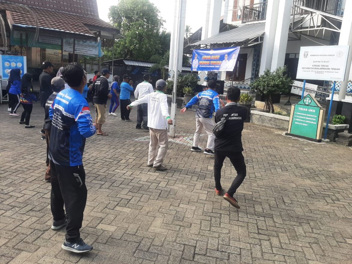 Senam bersama Karang Taruna Banjarmasin Tengah.