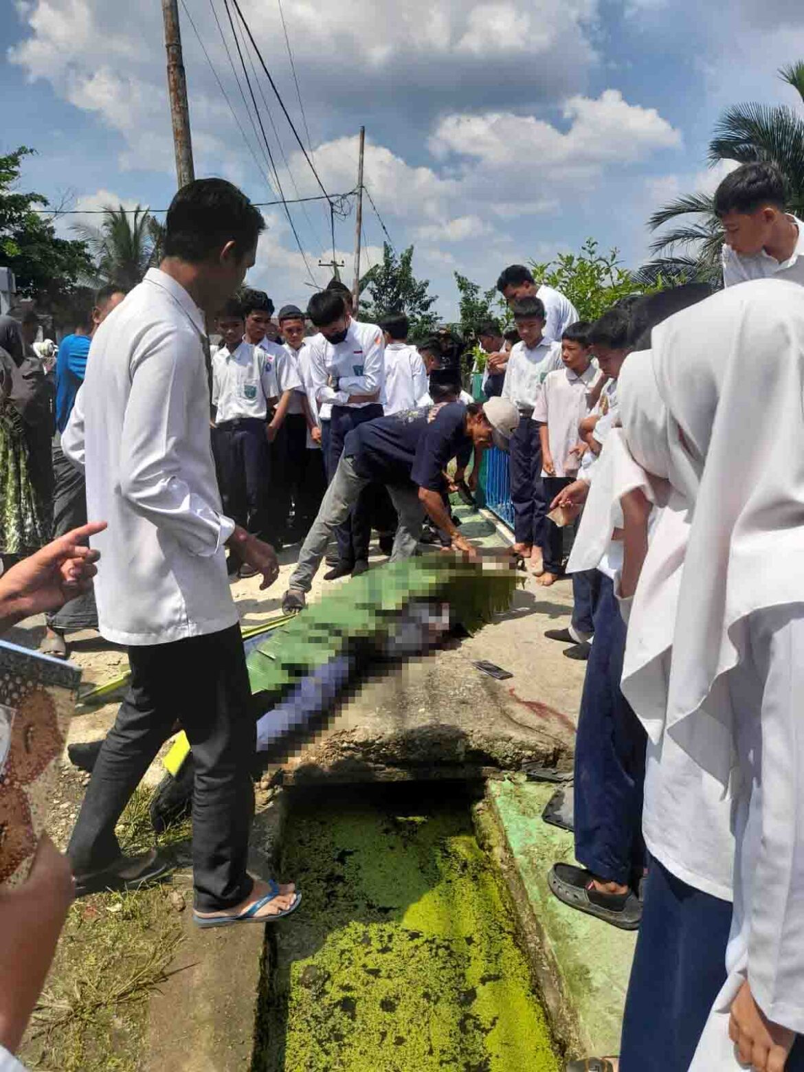 Korban kecelakaan yang dinyatakan meninggal Dunia.