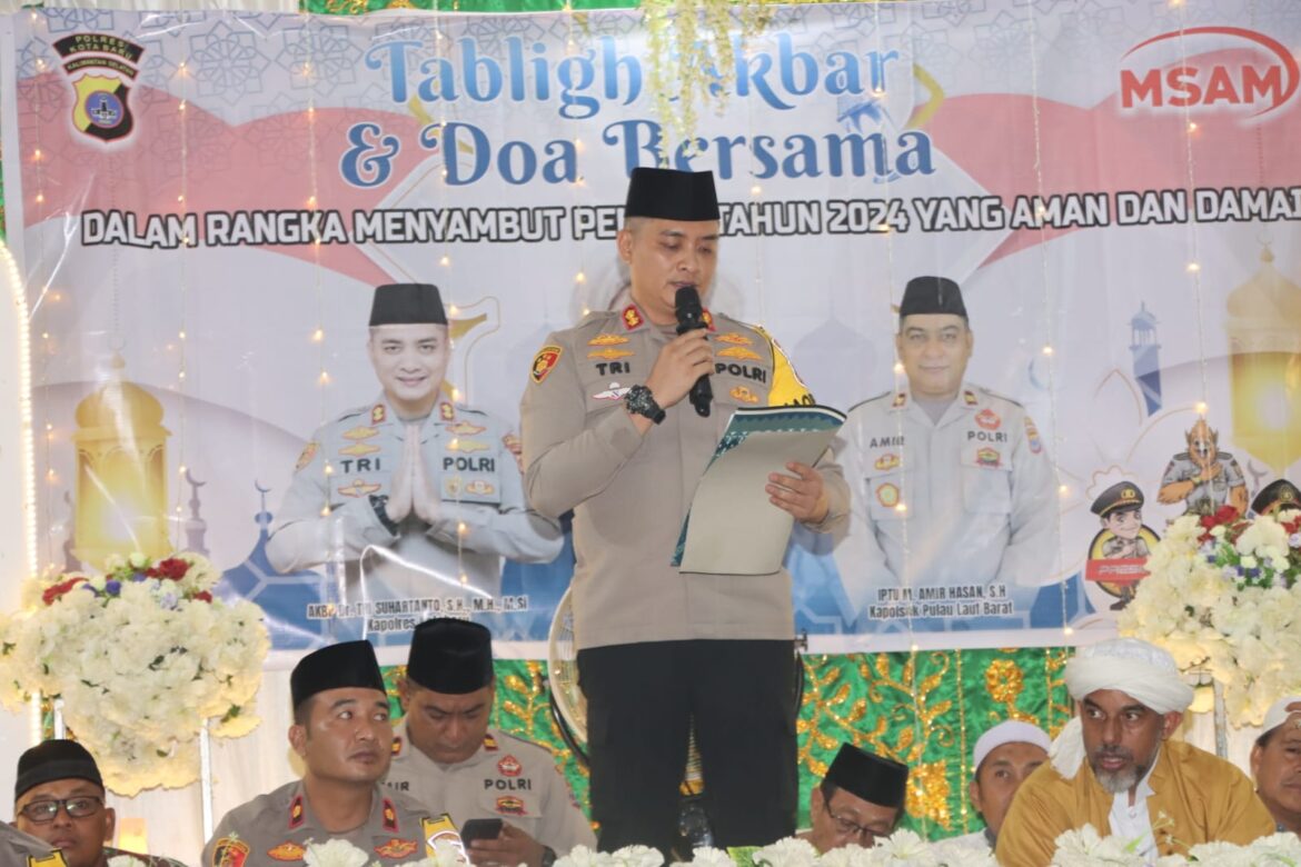 Kapolres Kotabaru AKBP Tri Suhartanto memberikan sambutannya