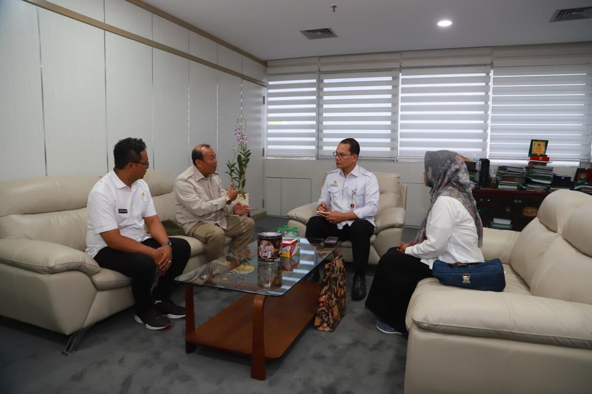 Penjabat (Pj) Bupati Barito Kuala (Batola), Mujiyat Perjuangkan Pertanian