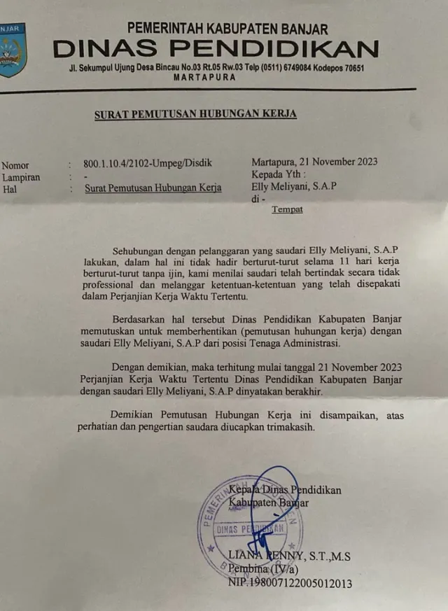 Surat Pemutusan Hubungan Kerja Elly Meliyani Staff Bagian Umum dan Kepegawaian (Umpeg) Disdik Banjar (foto:istimewa)