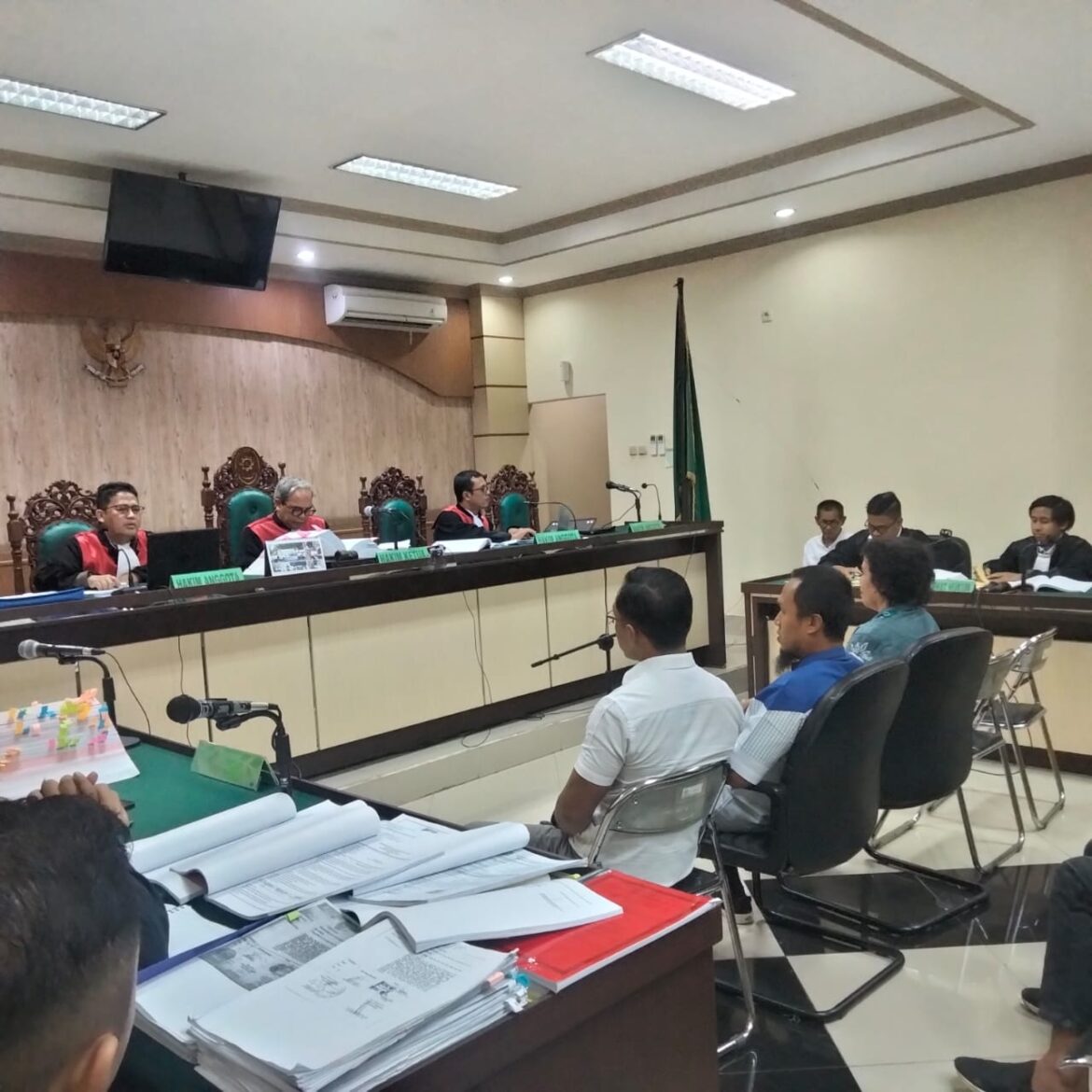 Beberapa saksi saat memberikan keterangannya pada perkara dugaan korupsi pengadaan sapi dan unggas dengan terdakwa mantan Kadis Pertanian Balangan, Rahmadi.