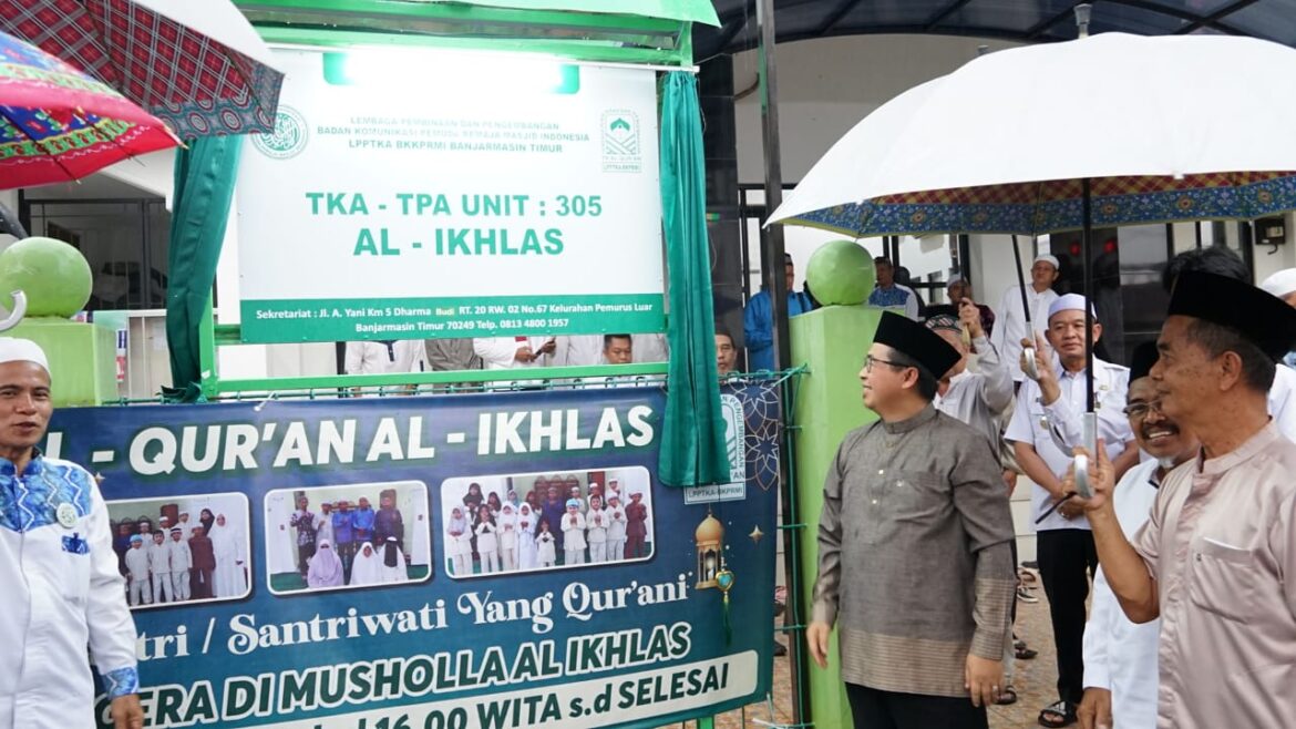 Peresmian TK/TPA Al-Ikhlas di Jalan Dharma Budi Pemurus Luar oleh Wali Kota Banjarmasin, Rabu (27/12/2023).