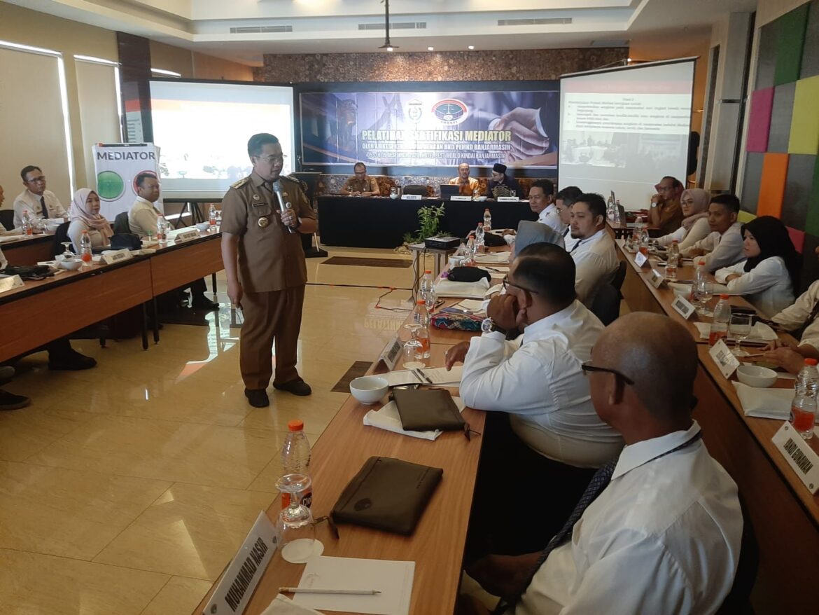Pemaparan materi mediator oleh Wali Kota Banjarmasin, Ibnu Sina.