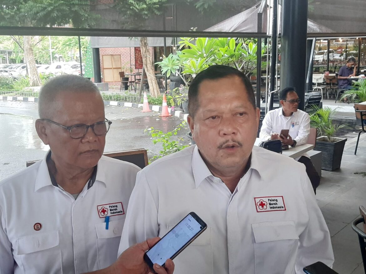 Ketua PMI Provinsi Kalsel H Gusti Iskandar Sukma Alamsyah saat menyampaikan kegiatan musyawarah kerja.(foto : ist)