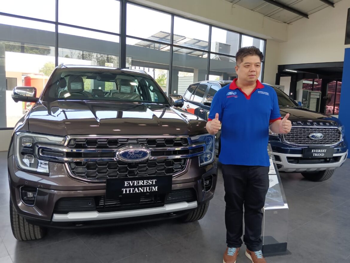 Mobil Ford Everest Titanium Series Terbaru Next Generation 2023 Hadir di Kalsel (foto:baritopost)
