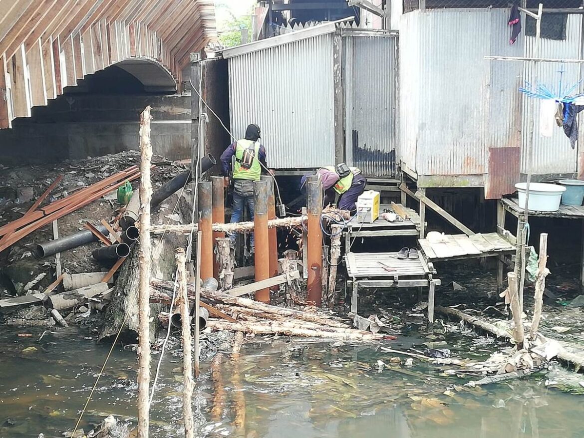 Progres penggantian pipa PAM Bandarmasih di Banjarmasin Selatan.
