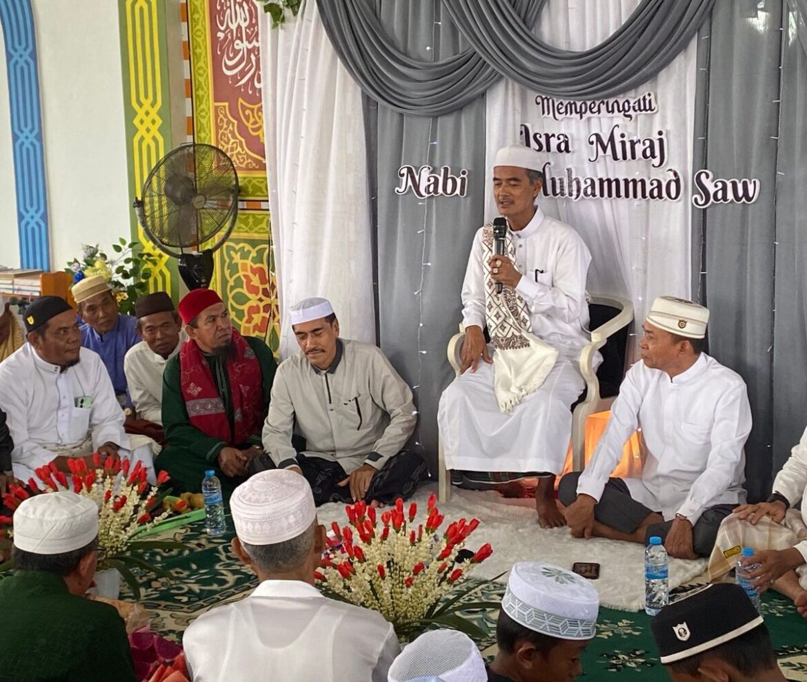 Tausiah Guru Fakhruddin (Jambi) di Masjid Hidayatul Akbar, Sungai Lauk, Batola.