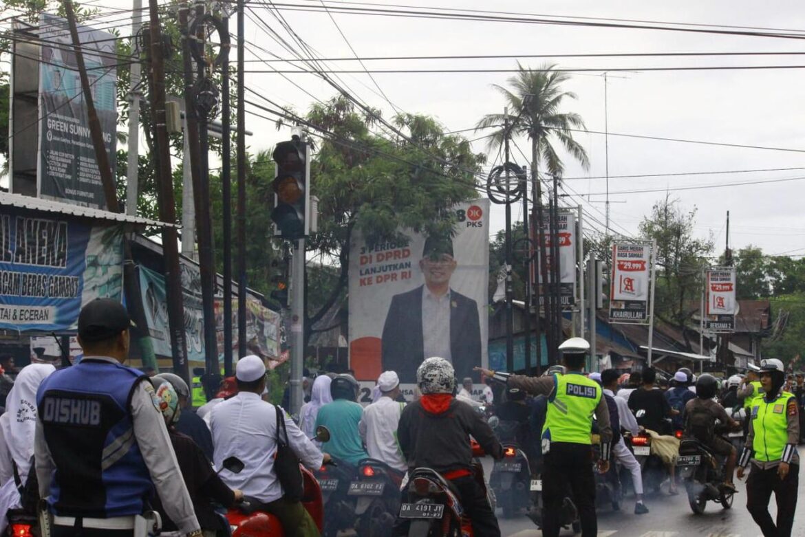Jalan Gerilya Banjarmasin Seatan mulai dipasangi Trafic Light.