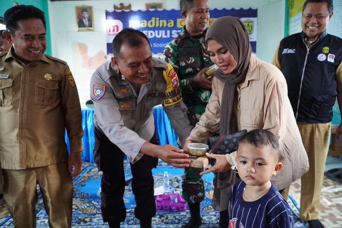 Wakil Wali Kota Banjarmasin Arifin Noor, yang berkesempatan menyambangi giat makan siang, mengapresiasi upaya menekanan stunting